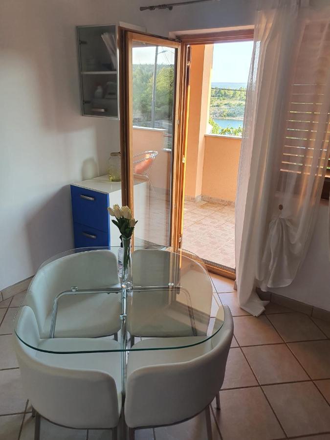 Apartmani Desnica Kruševo Esterno foto