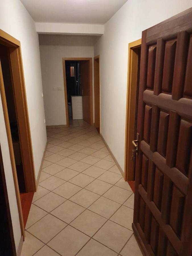 Apartmani Desnica Kruševo Esterno foto